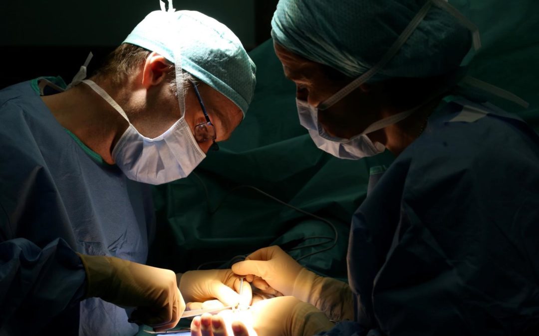 Salle d'opération - Chirurgien de la main - Chirurgien du pied à Nice